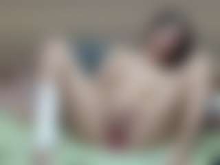 SquirterZoe's Live Sex Cam Show