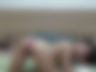 SquirterZoe's Live Sex Cam Show