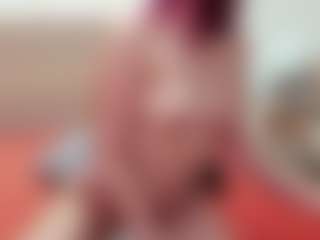 SquirterZoe's Live Sex Cam Show