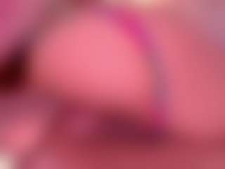 Ailinups's Live Sex Cam Show