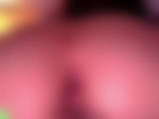 Ailinups's Live Sex Cam Show
