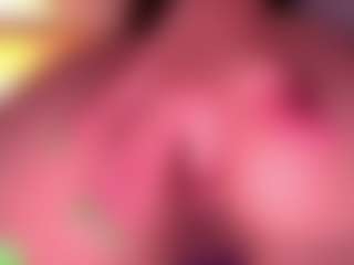 Ailinups's Live Sex Cam Show