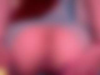 Live cam show with Ailinups - Latina on Milfs Live | colombia