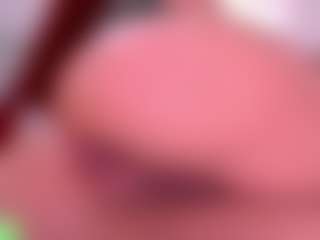 Live cam show with Ailinups - Double Penetration on SmokeAndPoke