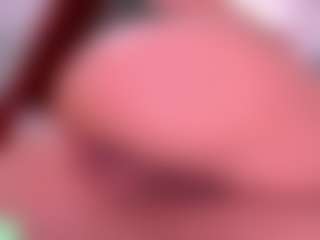 Live cam show with Ailinups - Normal on Stripli.com