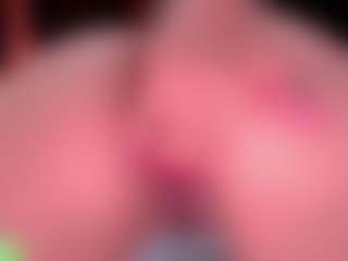 Live cam show with Ailinups - Cowgirl on Mixed Magazine Live