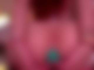 Ailinups's Live Sex Cam Show