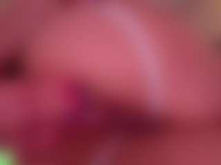Ailinups's Live Sex Cam Show