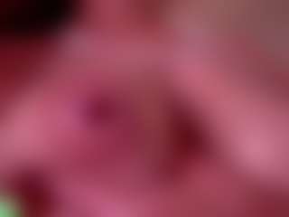 Ailinups's Live Sex Cam Show
