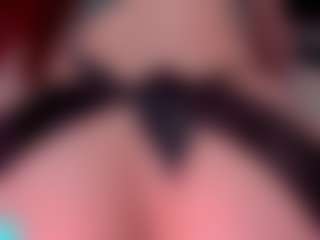 Ailinups's Live Sex Cam Show