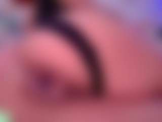 Ailinups's Live Sex Cam Show