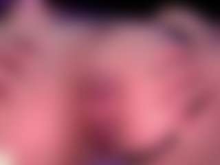Ailinups's Live Sex Cam Show