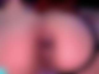 Ailinups's Live Sex Cam Show