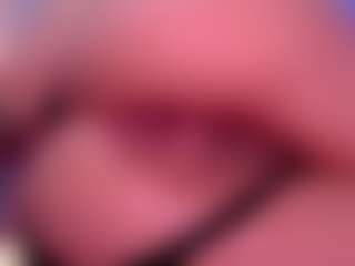 Ailinups's Live Sex Cam Show