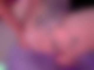 Ailinups's Live Sex Cam Show