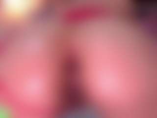 Ailinups's Live Sex Cam Show