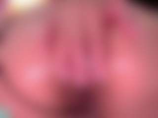 Ailinups's Live Sex Cam Show