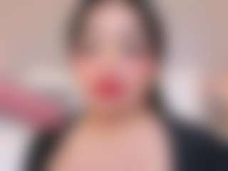 Live cam show with Emma - Facial on CamwithHer