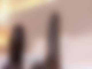 Live cam show with Emma - Petite on Camsoda