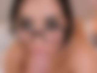 Live cam show with Emma - Facial on Streamer API