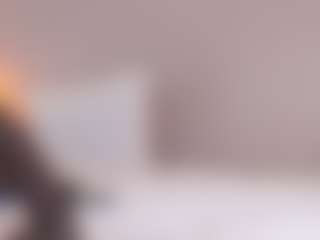 Live-Cam-Show mit Emma - Full Nudity auf Camsoda