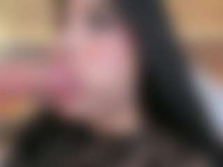 Live cam show with Emma - Fingering Young Adult on Camsoda