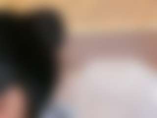 Live cam show with Emma - Hairy Pussy on Uber Horny