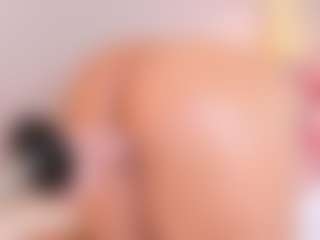 Emma's Live Sex Cam Show