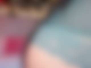 Live cam show with Emma - Squirt on SinfulBabes