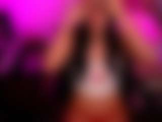 Live cam show with Jasmine Winters - Young Adult on CamSodaAdn