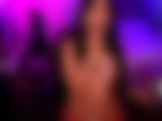 Live cam show with Jasmine Winters - Brown Eyes Curvy on PervPlay.com