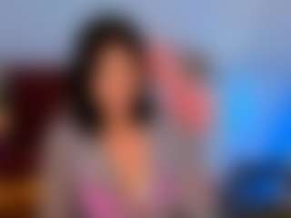 Keeeelly MILF webcam performer live streaming