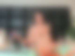 Live cam show with Maturedoly-1 - Middle Aged on Instabang