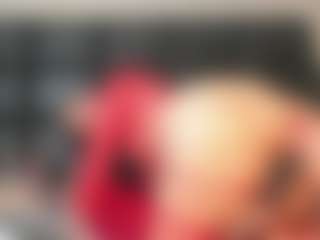 Maturedoly-1's Live Sex Cam Show