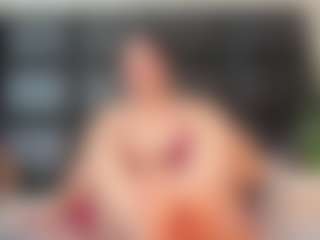 Maturedoly-1's Live Sex Cam Show