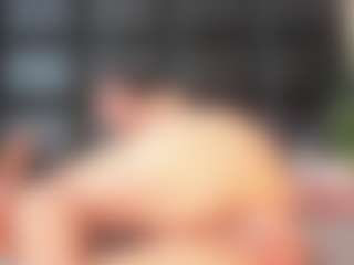 Maturedoly-1's Live Sex Cam Show