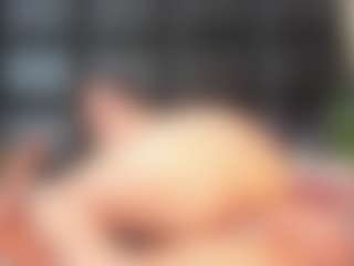 Maturedoly-1's Live Sex Cam Show