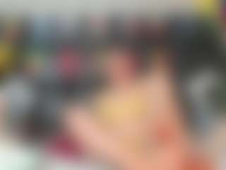 Maturedoly-1's Live Sex Cam Show