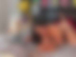 Live cam show with Maturedoly-1 - Red Hair on Hubzter Live