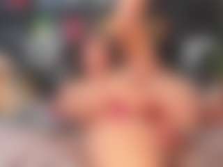 Maturedoly-1's Live Sex Cam Show
