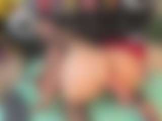 Maturedoly-1's Live Sex Cam Show