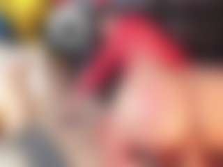 Maturedoly-1's Live Sex Cam Show