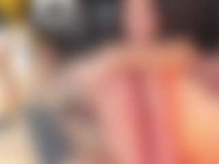 Maturedoly-1's Live Sex Cam Show