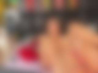 Maturedoly-1's Live Sex Cam Show