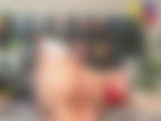 Maturedoly-1's Live Sex Cam Show
