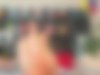 Maturedoly-1's Live Sex Cam Show