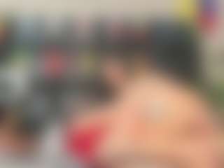 Maturedoly-1's Live Sex Cam Show