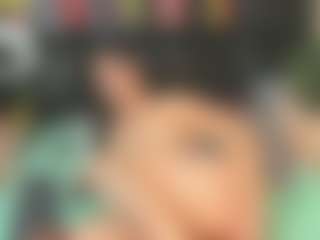 Maturedoly-1's Live Sex Cam Show