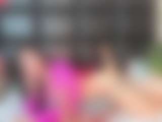 Maturedoly-1's Live Sex Cam Show