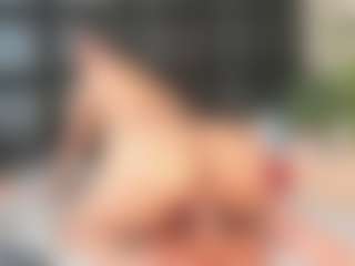 Maturedoly-1's Live Sex Cam Show